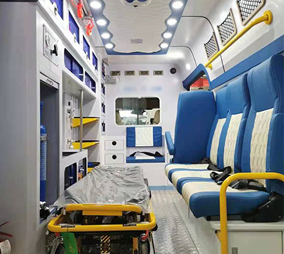 稻城县车辆内部展示