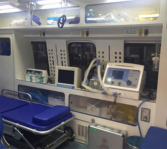 稻城县车辆内部展示